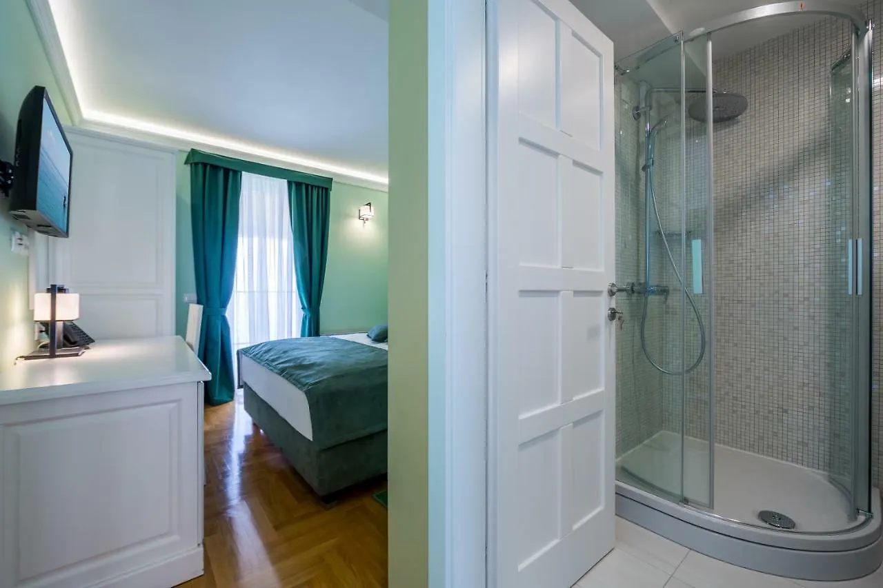 ****  Hotel Domino Οπατία Κροατία