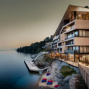 Boutique & Design Navis - Small Luxury Of The World ***** Opatija