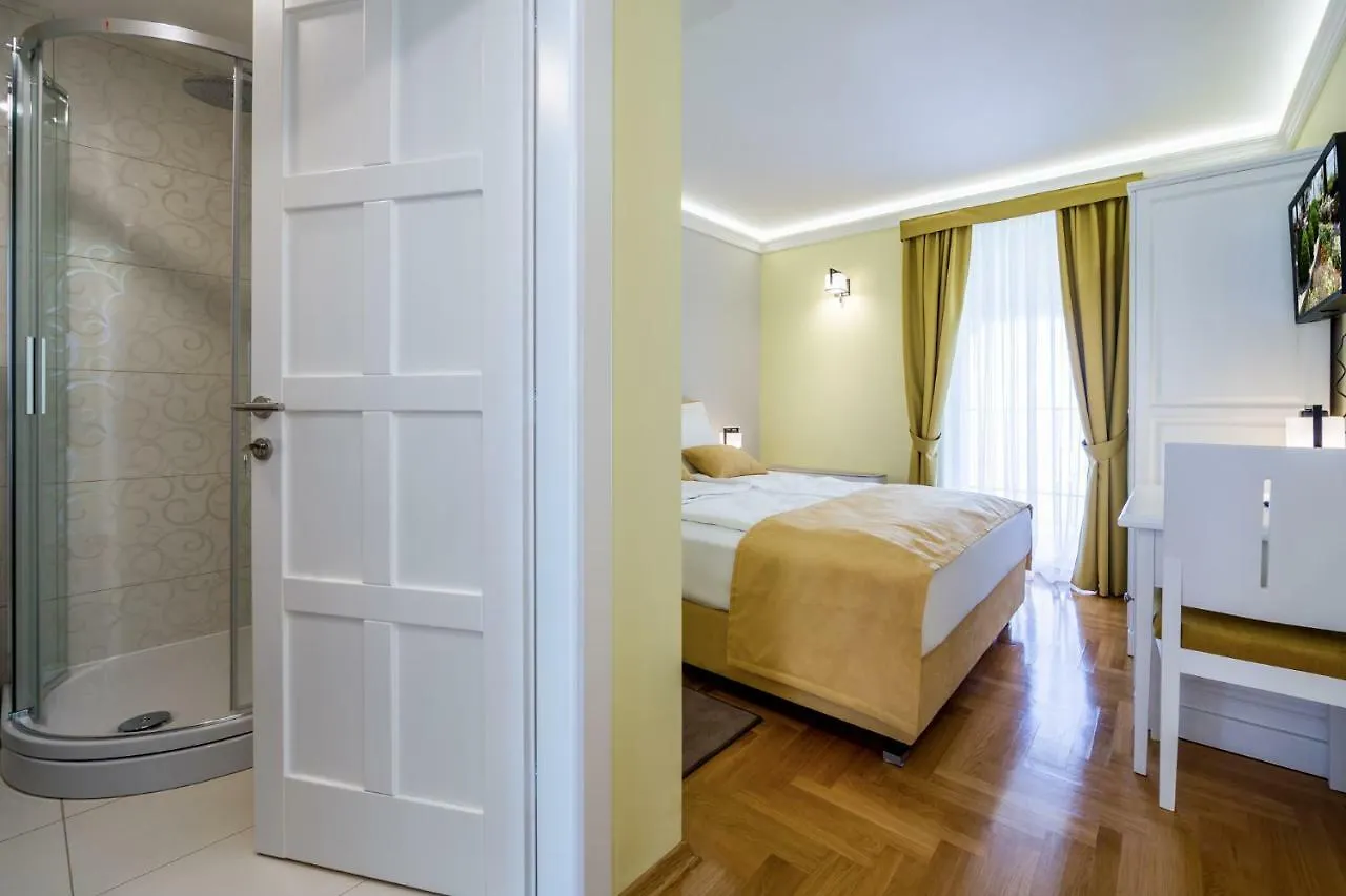 Hotel Domino 4*, Opatija